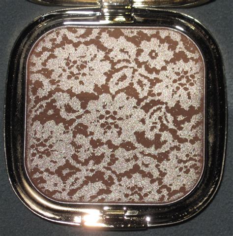 Couture Monday: Dolce & Gabbana Sicilian Lace palette